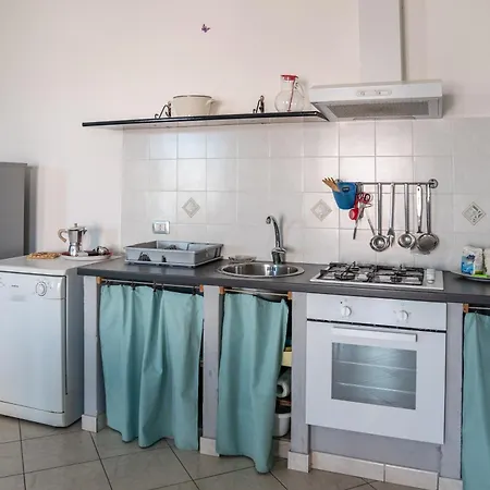 Casa Graziosa 公寓 Nurachi
